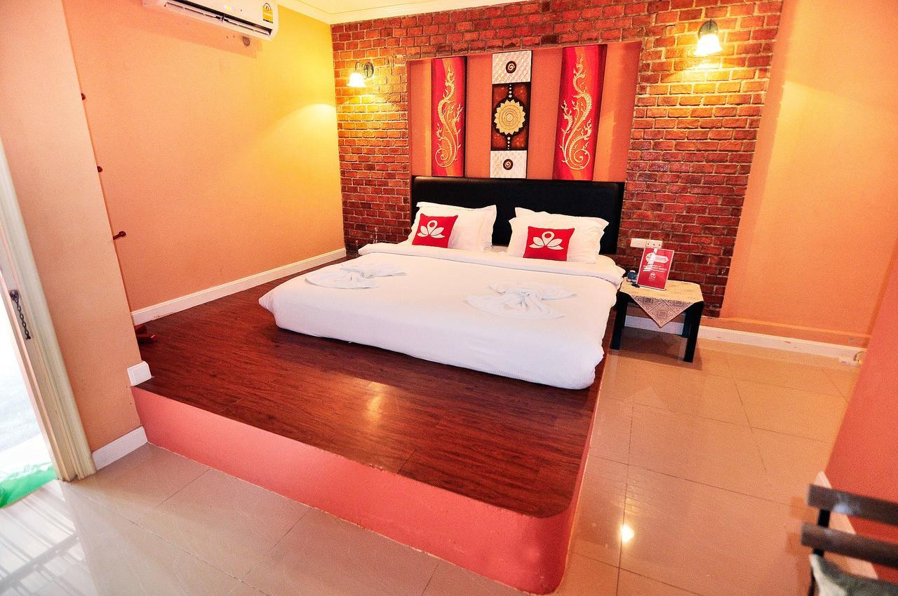 Zen Rooms Ladprao Soi 71 Bangkok Exteriör bild